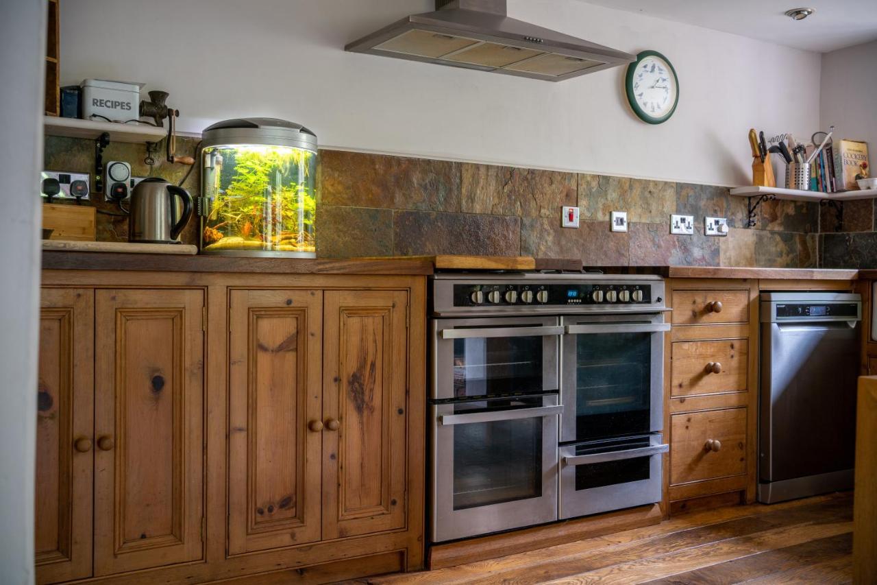 Compton Martin Woodview - Cosy 1840S Cottage In Chew Valley And Mendip Aonb מראה חיצוני תמונה